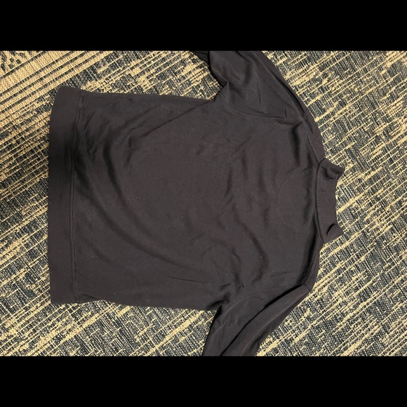 Peter Millar 1/4 zip. Navy size L - Picture 4 of 5